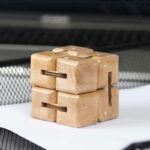 Cubo Infinito de Madeira