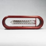 Relógio Nixie Fluorescente em Madeira