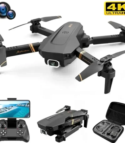 Drone preto com hélices dobráveis, câmera frontal e controle remoto com tela integrada, acompanhado de estojo de transporte com acessórios.