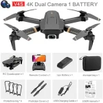 Drone com câmeras duplas, controle remoto, bateria, e acessórios de proteção e armazenamento.