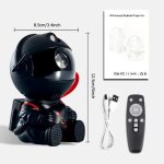 Mini projetor de nebulosa com design de astronauta, acompanha controle remoto, cabo USB e manual de instruções, ideal para decoração de ciência e brinquedos educativos.