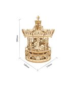 Carrossel de madeira em miniatura com detalhes intricados, vista frontal com dimensões visíveis, ideal para decoração ou coleção educativa.