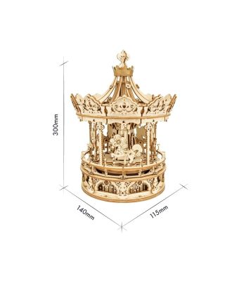 Carrossel de madeira em miniatura com detalhes intricados, vista frontal com dimensões visíveis, ideal para decoração ou coleção educativa.