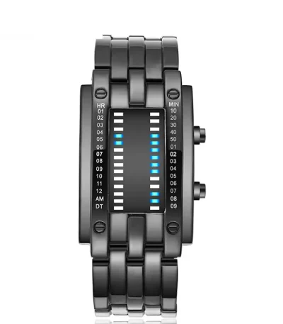 Relógio binário com visor digital e botões laterais, mostrador com LEDs azuis e brancos, pulseira metálica preta, design futurista e tecnológico.