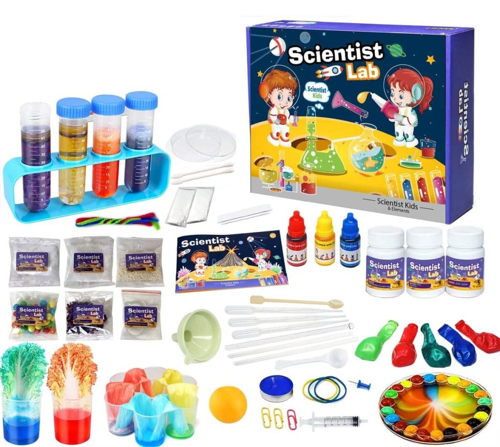Conjunto de materiais de laboratório com tubos, pipetas, corantes, balões, e acessórios para experiências científicas infantis.