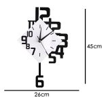 Relógio de parede com números grandes e ponteiros pretos, com um quadrado branco inclinado no centro, medindo 26cm de largura e 45cm de altura.
