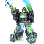Robô de combate com design futurista, luzes verdes e detalhes em preto e cinza, equipado com canhões que disparam luzes e sons, rodas robustas para movimento.