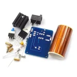 Componentes eletrónicos incluindo placa de circuito, relé, resistor, condensador, motor, e bateria de lítio, usados em experimentos científicos e educativos.