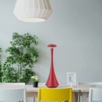Candeeiro de mesa vermelho original e económico