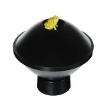 Lâmpada de plasma preta com sapo decorativo amarelo no topo, vista frontal, com base sólida.