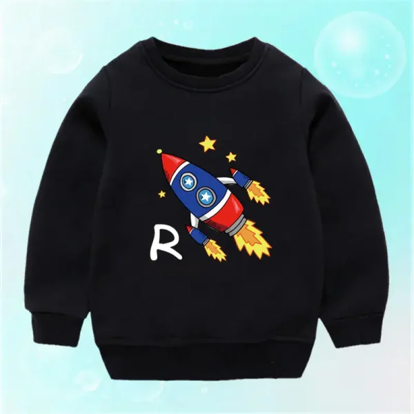 Sweatshirt para criança preto com padrão de foguete colorido e estrelas, perfeito para os amantes de ciência e astronomia. Confortável e moderno, ideal para jovens apaixonados por espaço.