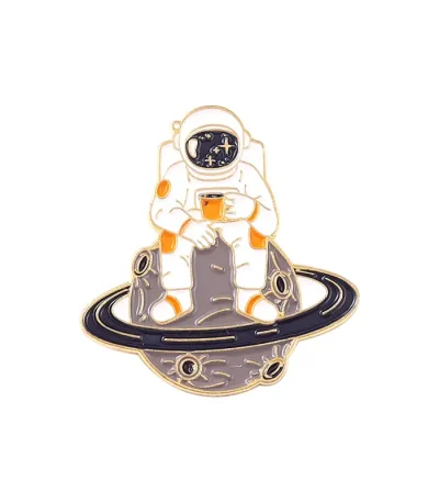 Pins de astronauta no espaço com planeta e estrelas.