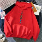 Sweat com capuz vermelho com padrões de planetas do sistema solar, ideal para uma decoração científica ou um estilo descontraído.