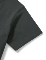 T-shirt preta de algodão com design científico minimalista, perfeita para os amantes de ciência e decoração geek.