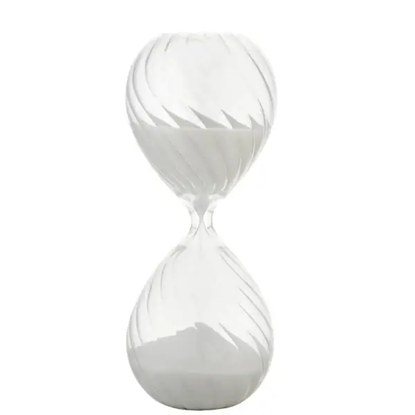 Vaso de vidro transparente com design moderno, perfeito para decoração científica ou contemporânea, com uma forma única em dupla hélice.