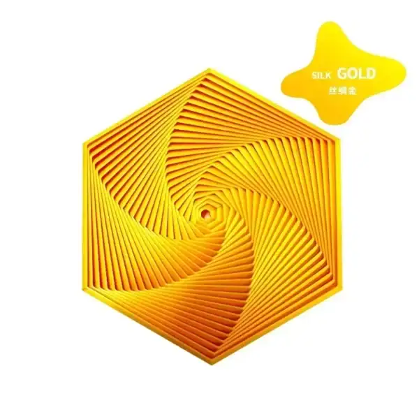 Pendente hexagonal em fio de ouro com padrão em espiral, brilhante e elegante, perfeito para decoração ou como joia científica.
