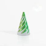 Luminária de mesa design em forma de espiral verde e branca, ideal para uma decoração científica ou moderna. Perfeita para adicionar um toque original ao seu espaço de trabalho ou decoração.