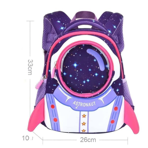 Mochila infantil tema astronauta com design de astronauta e estrelas.