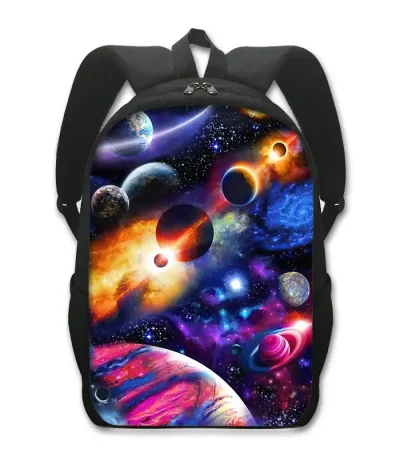 Mochila com padrão do universo e dos planetas.