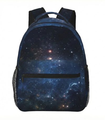 Mochila com padrão de galáxia estrelada, ideal para os amantes de astronomia e decoração científica. Perfeita para a escola, viagens ou como objeto de decoração.