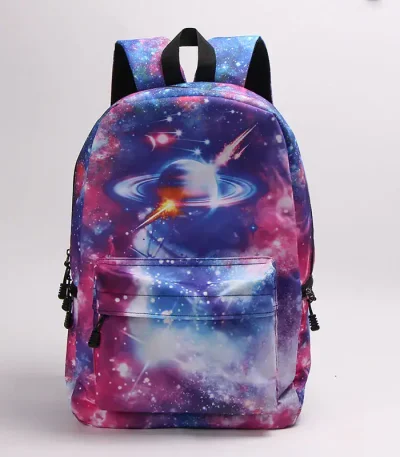 Mochila galáxia com estampa cósmica e planetas.