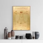 Reprodução da obra emblemática de Leonardo da Vinci, "O Homem de Vitrúvio", ilustrando as proporções ideais do corpo humano com um esboço detalhado.
