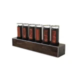 Relógio com tubos Nixie vintage exibindo os números de 0 a 5, com um design retrô e elegante, ideal para decoração científica ou tecnológica.