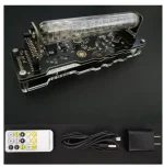 Painel de controle eletrônico com visor digital, controle remoto, cabo USB e adaptador de energia para experiências científicas.