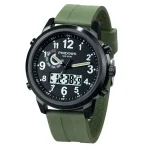 Relógio masculino com mostrador digital e analógico, caixa preta e pulseira verde, resistente à água, estilo desportivo e moderno.