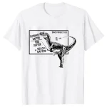 T-shirt com desenho de dinossauro e equação científica para apaixonados por ciências.
