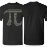 T-shirt preta com design de números e códigos informáticos em branco, inspirado na ciência e tecnologia. Perfeito para amantes de ciências e decoração geek.