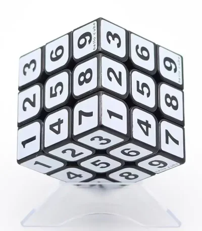 Cubo Rubik 3x3 com números, puzzle educativo e decorativo, perfeito para estimular a lógica e a concentração.