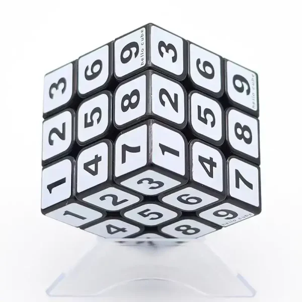 Cubo Rubik 3x3 com números, puzzle educativo e decorativo, perfeito para estimular a lógica e a concentração.