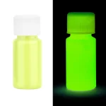 Frasco de tinta fosforescente verde visível em luz normal e que brilha no escuro, perfeito para decoração ou projetos criativos luminosos.