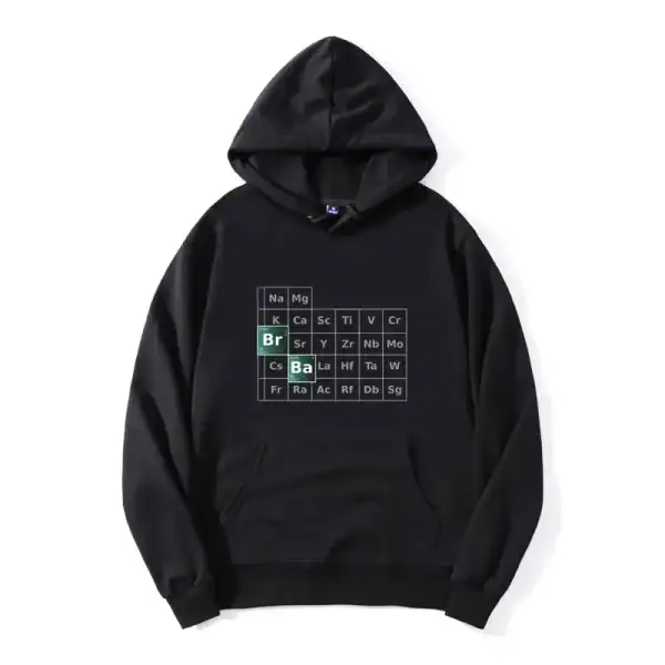 Sweat à capuche noir avec design du tableau périodique des éléments chimiques, idéal pour les amateurs de science et de décoration scientifique.