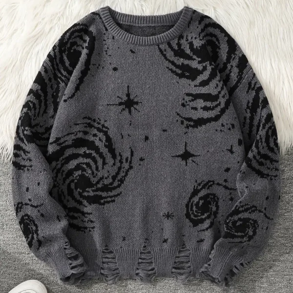 Camisola cinza com padrões de astros, galáxias e estrelas, perfeita para uma decoração científica ou um look inspirado no universo. Confortável e na moda, ideal para os amantes de astronomia.